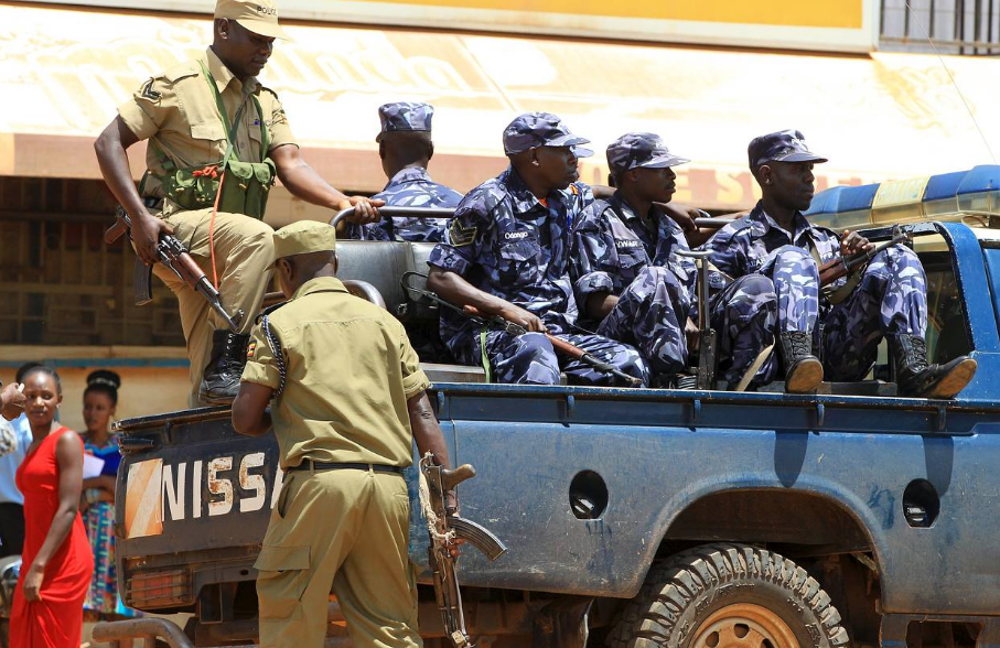 Mubende Police Force Stoping NUP 